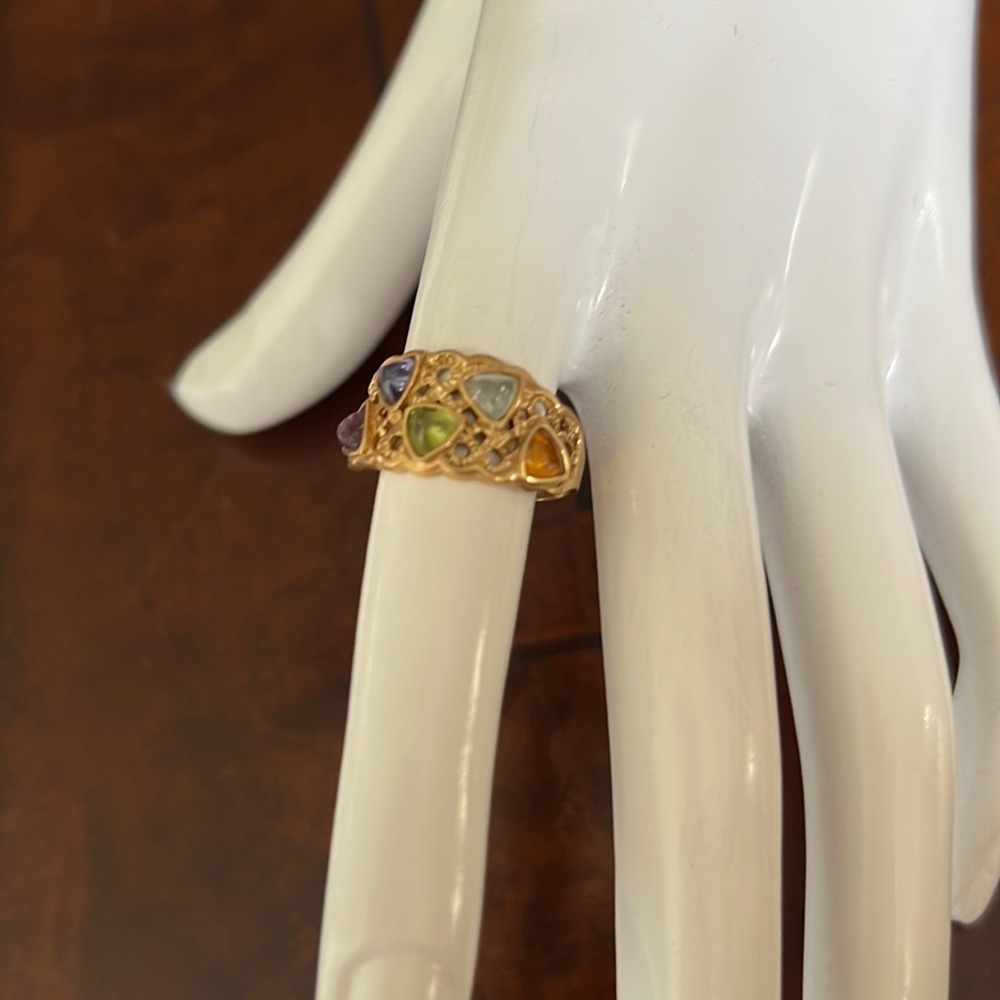 14kt. Multi colored stone ring